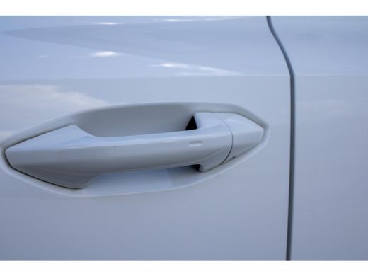 Audi A3 Sportback 40TFSIe Sline Pano Camera Maxton Keyless Stoelverwarming ActivLease financial lease