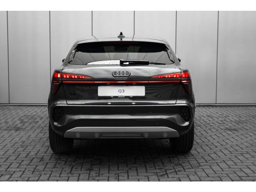 Audi Q3 Advanced edition e-hybrid 272 pk | Achteruitrijcamera | Achteruitrijcamera | Adaptive cruise control ActivLease financial lease