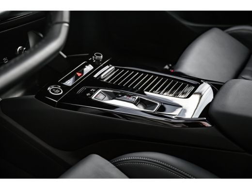 Audi Q6 e-tron edition performance 100 kWh | Panoramadak | 360 Camera | Trekhaak | Memory | | Apple Carplay/Andr... ActivLease financial lease
