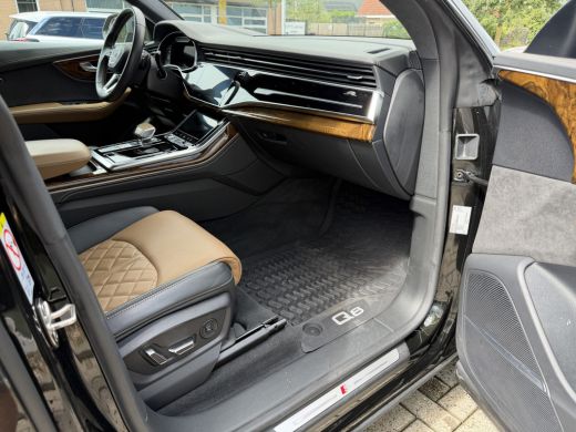 Audi Q8 60 TFSI e quattro Pro Line S Competition Dark Olive | ABT ActivLease financial lease