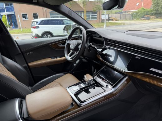 Audi Q8 60 TFSI e quattro Pro Line S Competition Dark Olive | ABT ActivLease financial lease