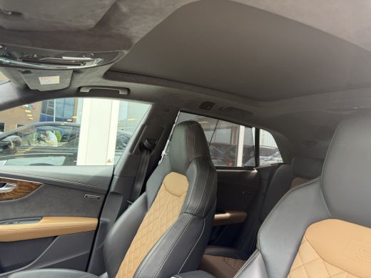 Audi Q8 60 TFSI e quattro Pro Line S Competition Dark Olive | ABT ActivLease financial lease