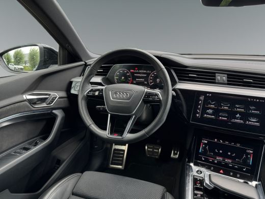 Audi Q8 e-tron 55 408pk quattro S Edition Competition 115 kWh Optiekpakket zwart plus | 360 Areaview camera | Pa... ActivLease financial lease