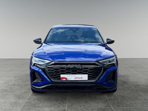 Audi Q8 e-tron 55 408pk quattro S Edition Competition 115 kWh Optiekpakket zwart plus | 360 Areaview camera | Pa... ActivLease financial lease