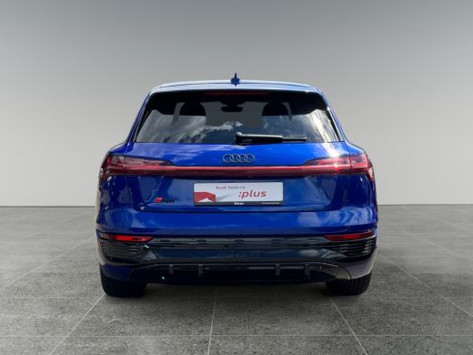 Audi Q8 e-tron 55 408pk quattro S Edition Competition 115 kWh Optiekpakket zwart plus | 360 Areaview camera | Pa... ActivLease financial lease