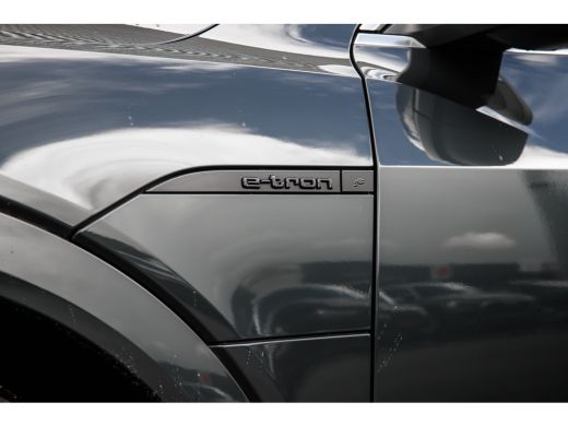Audi Q8 Sportback e-tron 55 quattro Edition 115 kWh | Achteruitrijcamera | Bang & Olufsen | Stoelverwarming | | Achteruitr... ActivLease financial lease