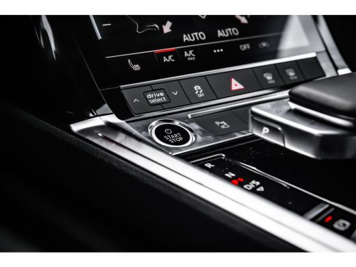 Audi Q8 Sportback e-tron 55 quattro Edition 115 kWh | Achteruitrijcamera | Bang & Olufsen | Stoelverwarming | | Achteruitr... ActivLease financial lease