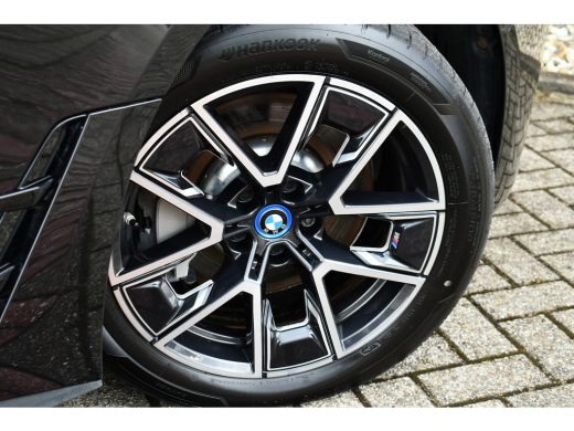 BMW i4 eDrive40 M-Sport 84kWh Trekh ACC H/K 360 HUD Laser-LED ActivLease financial lease