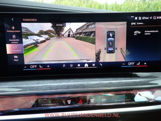 BMW i7 eDrive 106 kWh !! EX BTW 53.636 !! SOH 94% / HEAD-UP / SOFT-CLOSE / ACTIVE-STEERING / 360* ActivLease financial lease