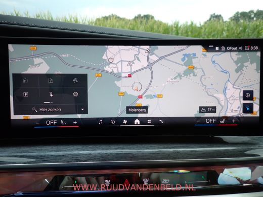 BMW i7 eDrive 106 kWh !! EX BTW 53.636 !! SOH 94% / HEAD-UP / SOFT-CLOSE / ACTIVE-STEERING / 360* ActivLease financial lease
