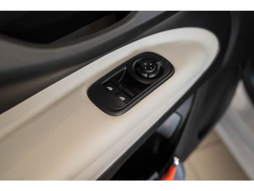 Fiat 500 1.0 Hybrid La Prima | Tot 8 Jaar Garantie | Panoramadak | Premium Sound | Navigatie | Camera | Ku... ActivLease financial lease