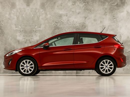 Ford Fiesta 1.0 EcoBoost Titanium (APPLE CARPLAY, GROOT NAVI, CLIMATE, CAMERA, KEYLESS, SPORTSTOELEN, ADAPTIV... ActivLease financial lease