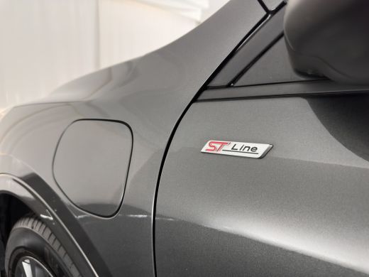 Ford Kuga 2.5 PHEV ST-Line (Plug-In) {SoH-86%} (INCL-BTW) Aut. *DIGI-COCKPIT | ADAPTIVE-CRUISE | BLINDSPOT ... ActivLease financial lease