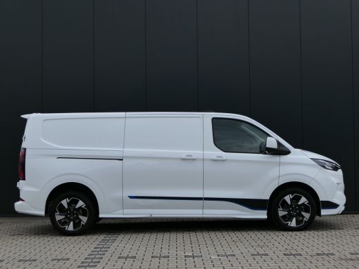 Ford Transit Custom 300 2.0 TDCI 170pk L2H1 Sport | Trekhaak | Camera | Betonplex | Navigatie | Stoelverwarming | Ver... ActivLease financial lease