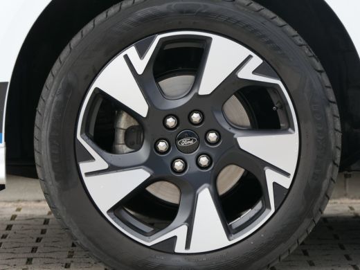 Ford Transit Custom 300 2.0 TDCI 170pk L2H1 Sport | Trekhaak | Camera | Betonplex | Navigatie | Stoelverwarming | Ver... ActivLease financial lease