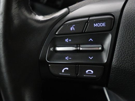 Hyundai i30 | Leder | Stuur/stoel verwarming | Stoel ventilatie | Cruise control | Lane assist | Camera | Par... ActivLease financial lease