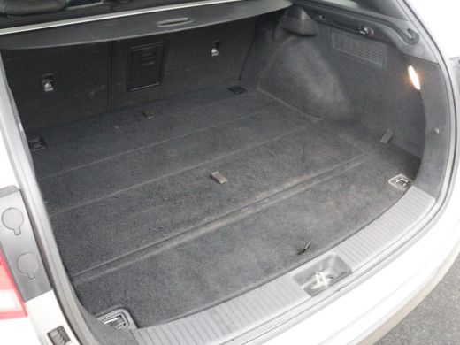 Hyundai i30 | Leder | Stuur/stoel verwarming | Stoel ventilatie | Cruise control | Lane assist | Camera | Par... ActivLease financial lease