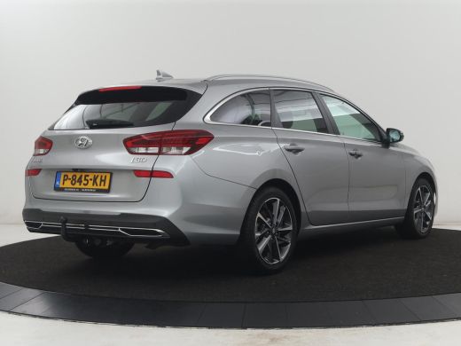 Hyundai i30 | Leder | Stuur/stoel verwarming | Stoel ventilatie | Cruise control | Lane assist | Camera | Par... ActivLease financial lease
