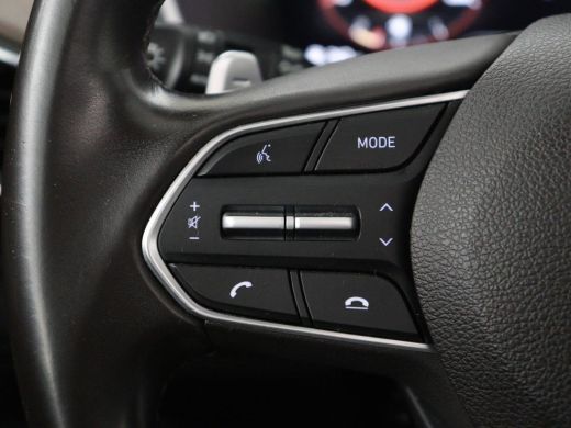 Hyundai Santa Fe 1.6 T-GDI HEV Comfort Smart Sky 7p | Panoramadak | Leder | Stoelverwarming | Adaptive cruise | Cl... ActivLease financial lease