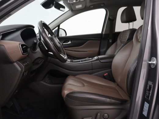 Hyundai Santa Fe 1.6 T-GDI HEV Comfort Smart Sky 7p | Panoramadak | Leder | Stoelverwarming | Adaptive cruise | Cl... ActivLease financial lease