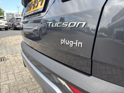 Hyundai Tucson 1.6 T-GDI PHEV Premium 4WD | SOH 97,5% | 360 graden camera | Dodehoekdetectie | elektrische stoel... ActivLease financial lease