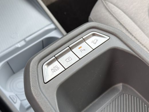 Kia EV3 Air 81.4 kWh Long range/  Camera / Adaptive Cruisecontrole / Navi ActivLease financial lease