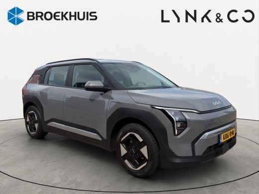 Kia EV3 Air 81.4 kWh Long range/  Camera / Adaptive Cruisecontrole / Navi ActivLease financial lease