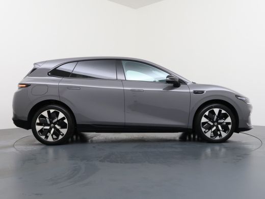 Leapmotor B05 ProMax Design 67.1 kWh | &euro;1500,- korting ! | Vanaf &euro;429,- Private lease per maand ! | Carplay | A... ActivLease financial lease