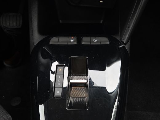 Opel Corsa-e Edition 50 kWh Parkeersensoren | LED | Carplay/android auto | Climate control | DAB | ActivLease financial lease