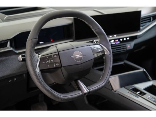 Opel Grandland 1.6 Turbo Plug-in-Hybrid GS | Tot 8 Jaar Garantie | Panoramdak | 20 Inch LM | Focal Sound | Elekt... ActivLease financial lease