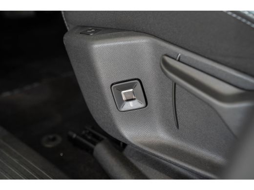 Opel Grandland 1.6 Turbo Plug-in-Hybrid GS | Tot 8 Jaar Garantie | Panoramdak | 20 Inch LM | Focal Sound | Elekt... ActivLease financial lease