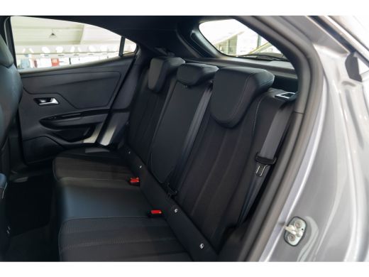Opel Mokka-e GS 54 kWh | SOH 97% | Navigatie | Camera | Adaptive Cruise | LED Matrix Koplampen | Apple Carplay... ActivLease financial lease