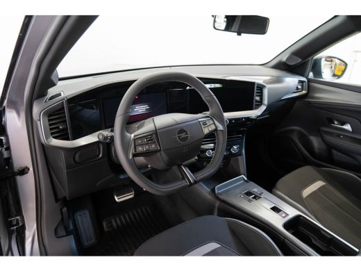 Opel Mokka-e GS 54 kWh | SOH 97% | Navigatie | Camera | Adaptive Cruise | LED Matrix Koplampen | Apple Carplay... ActivLease financial lease