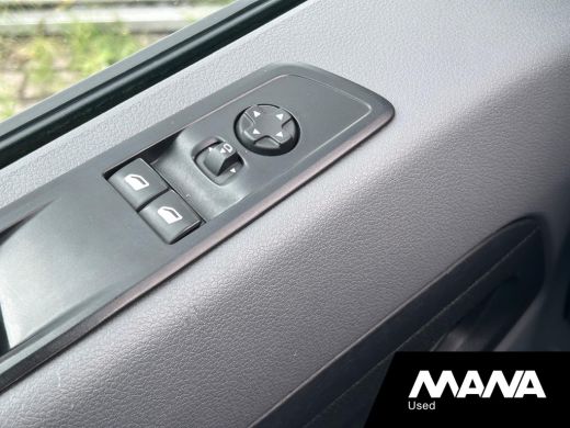 Opel Vivaro 2.0 CDTI L2H1 Automaat Cruise Camera Airco ActivLease financial lease