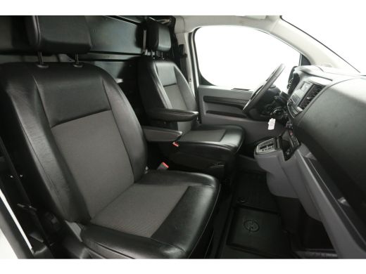 Opel Vivaro-e L2H1 Edition 75 kWh | Snelladen | SOH 90% | Airco | Cruise | Trekhaak | Parkeersens. ActivLease financial lease