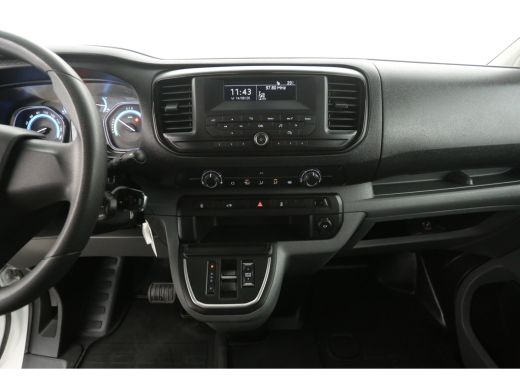 Opel Vivaro-e L2H1 Edition 75 kWh | Snelladen | SOH 90% | Airco | Cruise | Trekhaak | Parkeersens. ActivLease financial lease