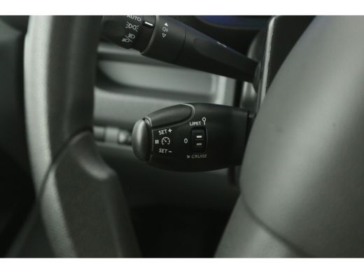 Opel Vivaro-e L2H1 Edition 75 kWh | Snelladen | SOH 90% | Airco | Cruise | Trekhaak | Parkeersens. ActivLease financial lease