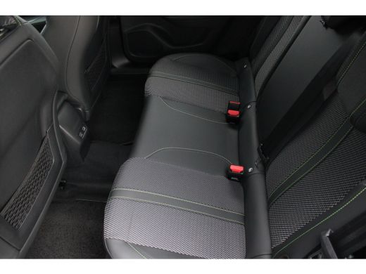 Peugeot 2008 GT, (2025-H0) | Active Safety Brake met camera en radar (automatisch noodremsysteem) met Distance... ActivLease financial lease