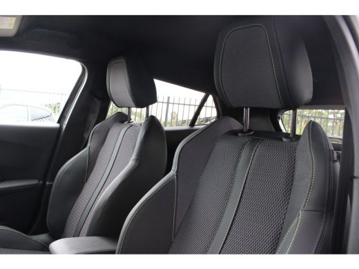 Peugeot 2008 GT, (2025-H0) | Active Safety Brake met camera en radar (automatisch noodremsysteem) met Distance... ActivLease financial lease