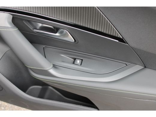 Peugeot 2008 GT, (2025-H0) | Active Safety Brake met camera en radar (automatisch noodremsysteem) met Distance... ActivLease financial lease