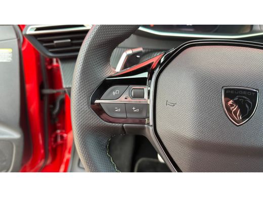 Peugeot 208 1.2 Hybrid 145 e-DCS6 GT | Navigatie | Carplay | Adaptieve Cruise | Camera | | Achteruitrijcamera... ActivLease financial lease