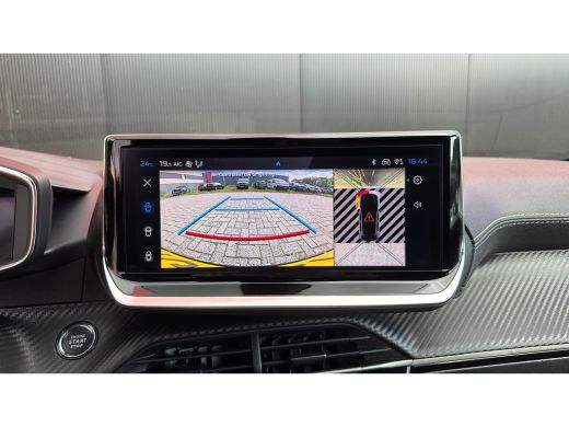 Peugeot 208 1.2 Hybrid 145 e-DCS6 GT | Navigatie | Carplay | Adaptieve Cruise | Camera | | Achteruitrijcamera... ActivLease financial lease