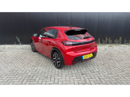 Peugeot 208 1.2 Hybrid 145 e-DCS6 GT | Navigatie | Carplay | Adaptieve Cruise | Camera | | Achteruitrijcamera... ActivLease financial lease