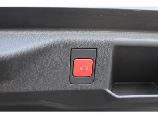 Peugeot 5008 1.6 Plug-in Hybrid 195 GT | Automaat | Luxe stoelen | Massage | Trekhaak | All season | NL auto |... ActivLease financial lease
