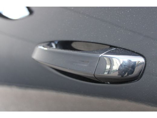 Peugeot 5008 1.6 Plug-in Hybrid 195 GT | Automaat | Luxe stoelen | Massage | Trekhaak | All season | NL auto |... ActivLease financial lease