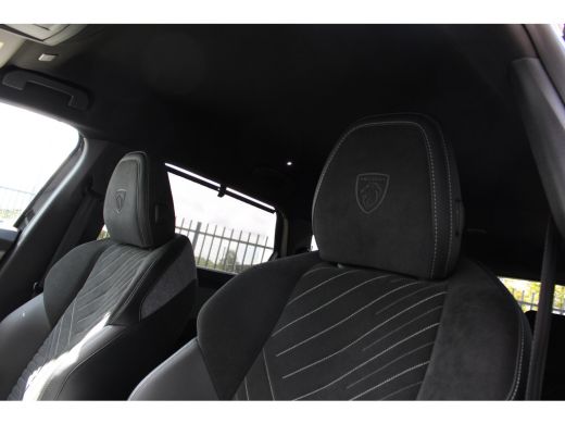 Peugeot 5008 1.6 Plug-in Hybrid 195 GT | Automaat | Luxe stoelen | Massage | Trekhaak | All season | NL auto |... ActivLease financial lease