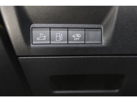 Peugeot 5008 1.6 Plug-in Hybrid 195 GT | Automaat | Luxe stoelen | Massage | Trekhaak | All season | NL auto |... ActivLease financial lease