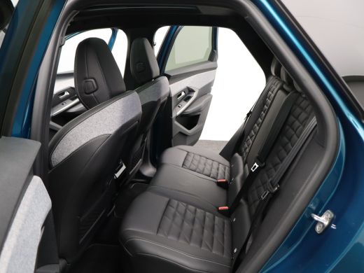 Peugeot e-3008 GT 73 kWh Panoramadak | 360 Graden Camera | Adaptieve Cruise Control | Drive Assist | Lederen Bek... ActivLease financial lease