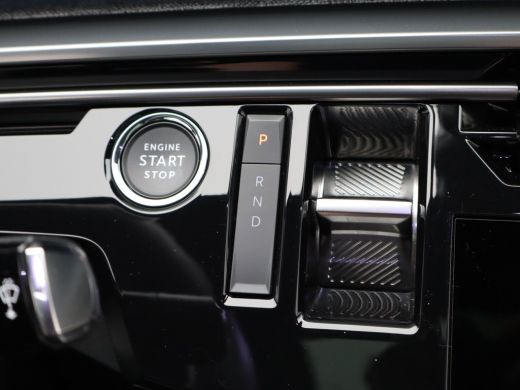Peugeot e-3008 GT 73 kWh Panoramadak | 360 Graden Camera | Adaptieve Cruise Control | Drive Assist | Lederen Bek... ActivLease financial lease