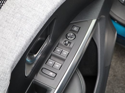 Peugeot e-3008 GT 73 kWh Panoramadak | 360 Graden Camera | Adaptieve Cruise Control | Drive Assist | Lederen Bek... ActivLease financial lease